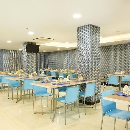 仙谷地平线快捷酒店 查亚普拉 外观 照片